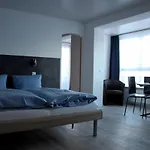 아파트 Alpha